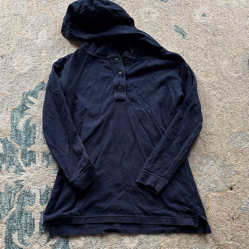 Patagonia Navy Hooded Pullover